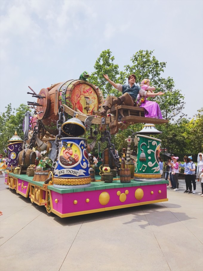 上海迪士尼一日畅玩，亲测经典项目评星盘点